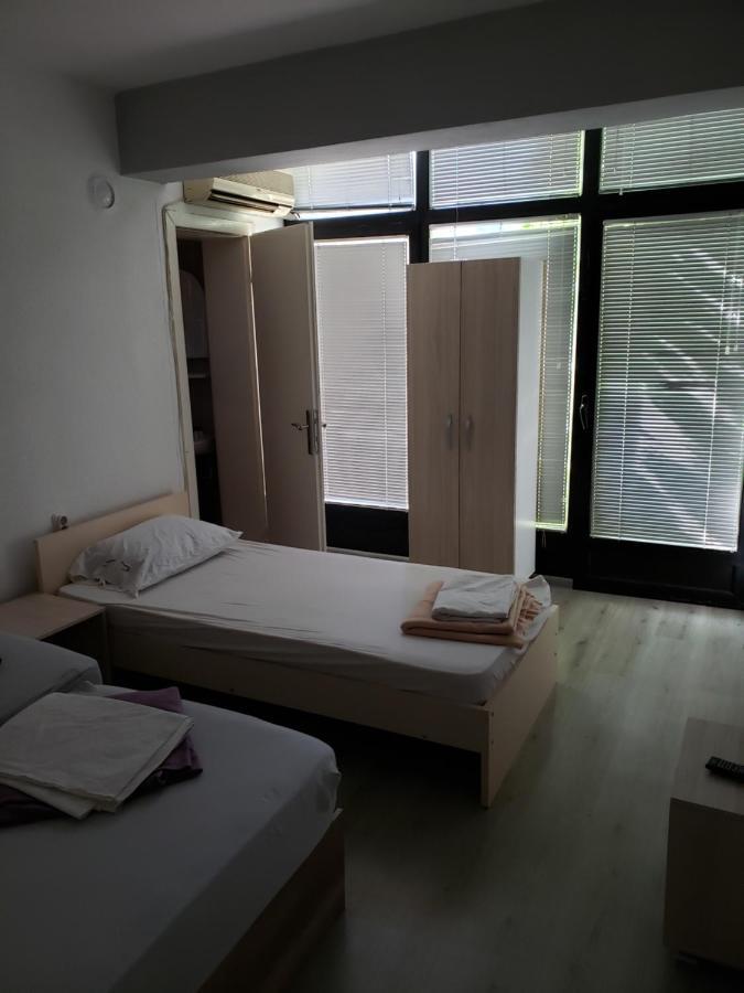 Hostel Bela Ohrid Extérieur photo